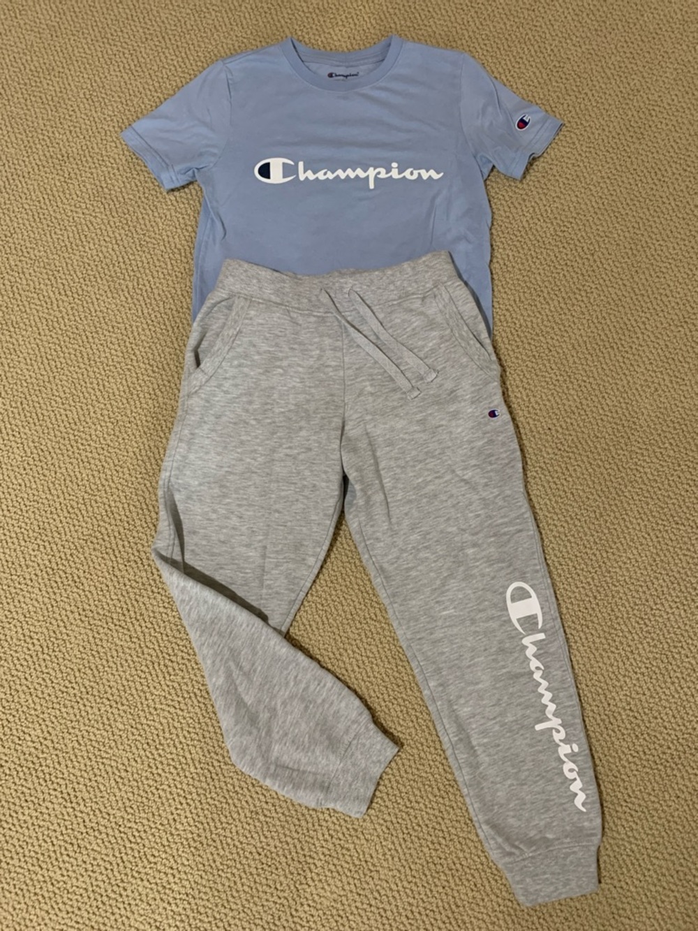 Champion outfit